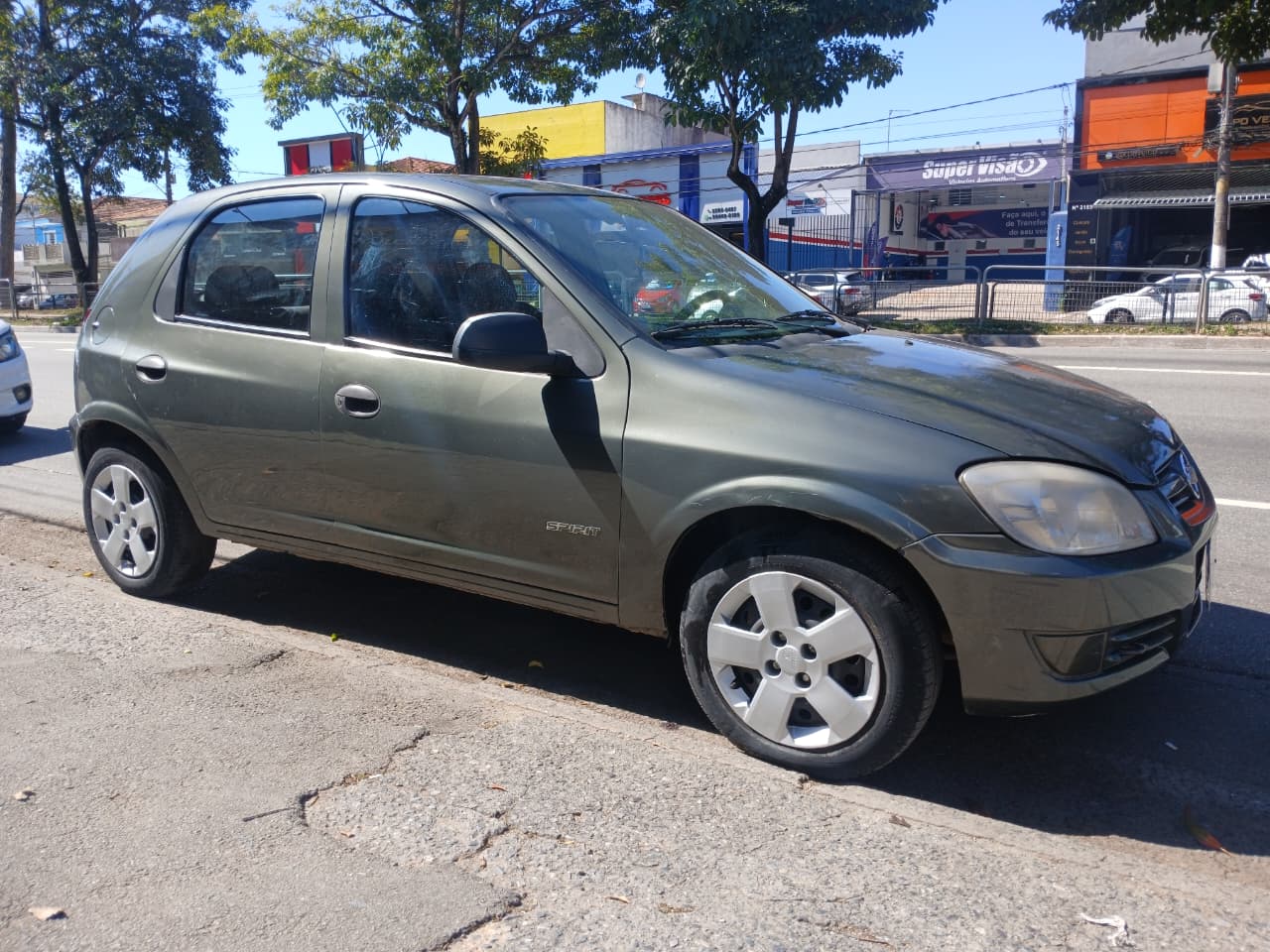 Chevrolet Celta Spirit/ LT 1.0 Mpfi 8V Flexp. 5p 2011 — foto 2