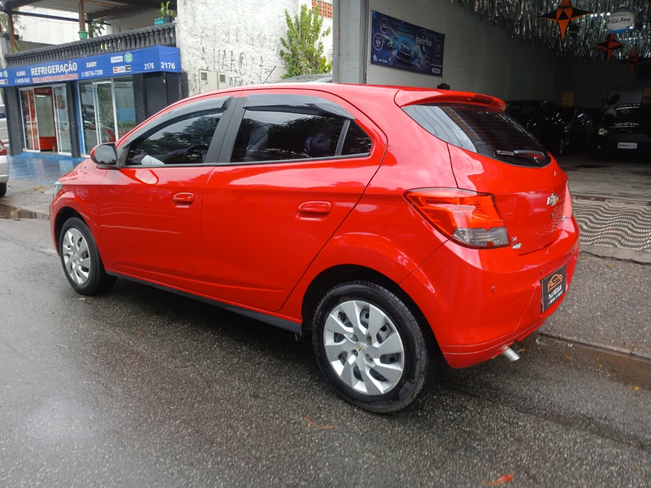 Chevrolet Onix Hatch LT 1.4 8V Flex Power 2015 — foto 5
