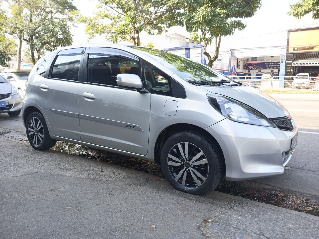 Honda Fit Cx 1.4 Flex 16V 5p Aut. 2014 — foto 2