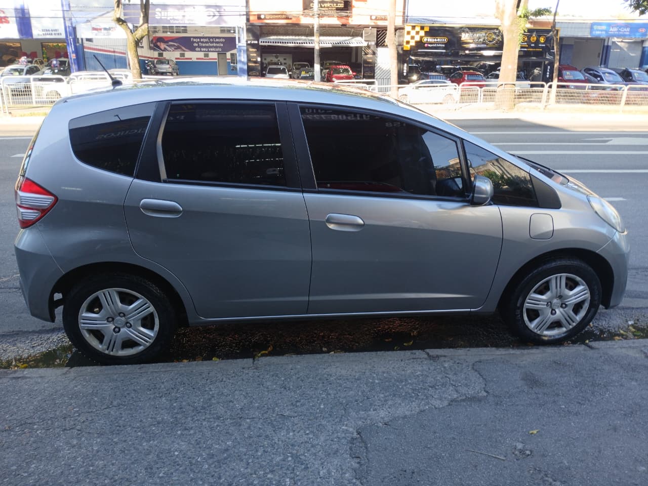 Honda Fit DX 1.4 Flex 16V 5p Mec. 2013 — foto 4