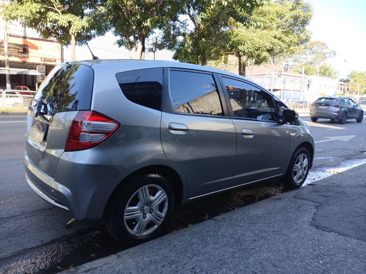 Honda Fit DX 1.4 Flex 16V 5p Mec. 2013 — foto 5