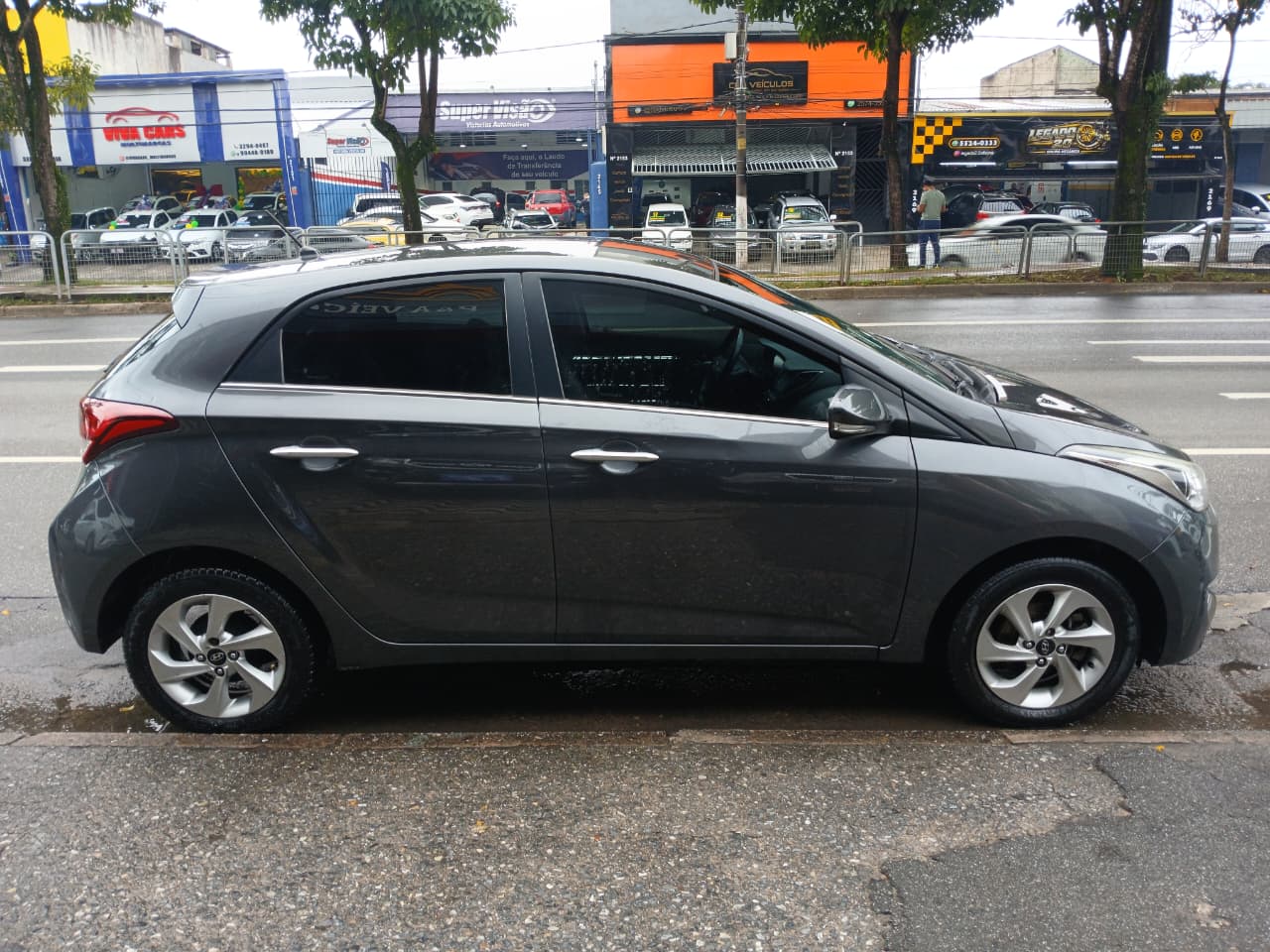 Hyundai HB20 Premium 1.6 Flex 16V Aut. 2016 — foto 4