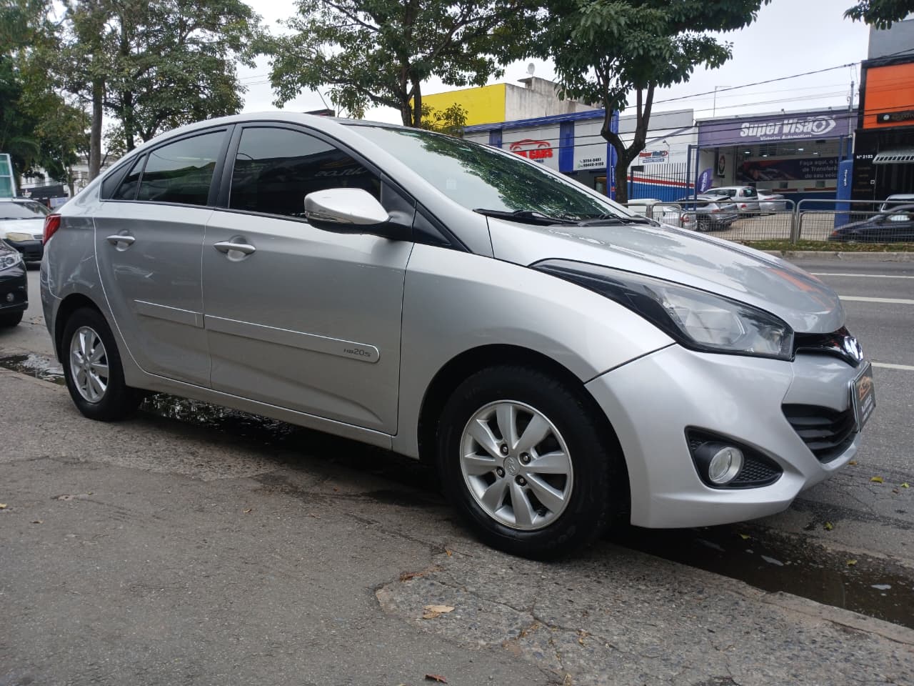 Hyundai HB20S Copa do Mundo 1.6 Flex 16V Aut. 2015 — foto 2