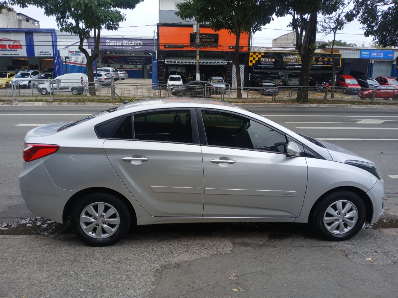 Hyundai HB20S Copa do Mundo 1.6 Flex 16V Aut. 2015 — foto 4