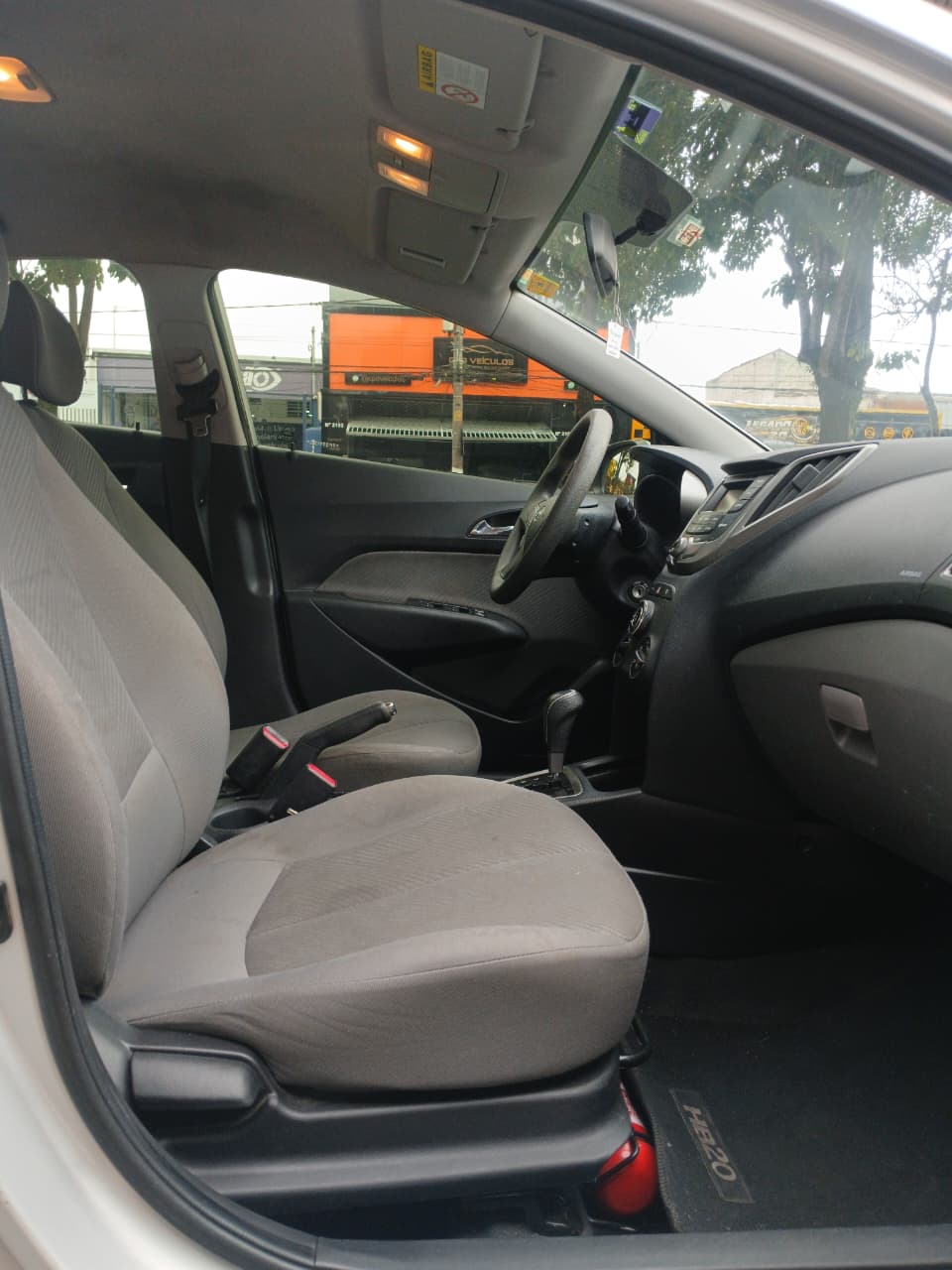 Hyundai HB20S Copa do Mundo 1.6 Flex 16V Aut. 2015 — foto 10