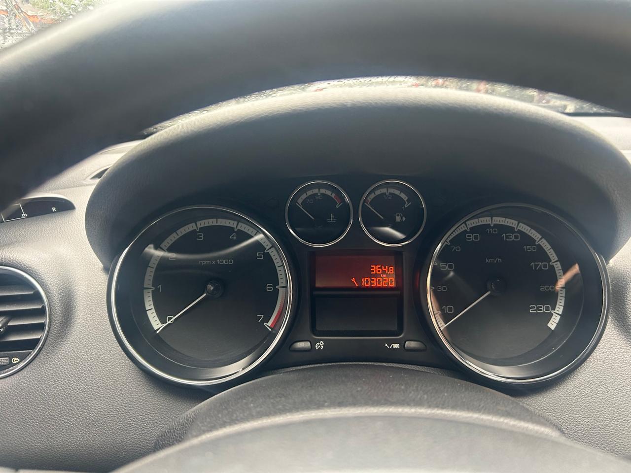 Peugeot 308 Active 1.6 Flex 16V 5p Mec. 2013 — foto 12