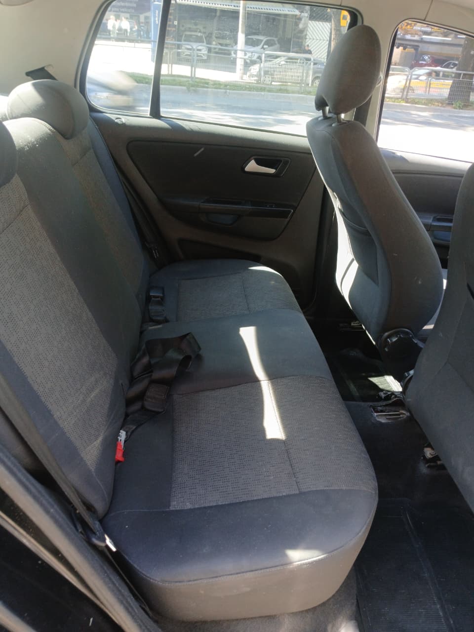 Volkswagen Fox 1.0 Mi Total Flex 8V 5p 2013 — foto 11