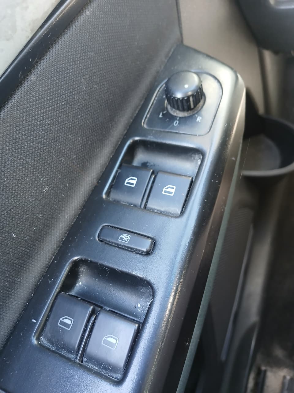 Volkswagen Fox 1.0 Mi Total Flex 8V 5p 2013 — foto 9